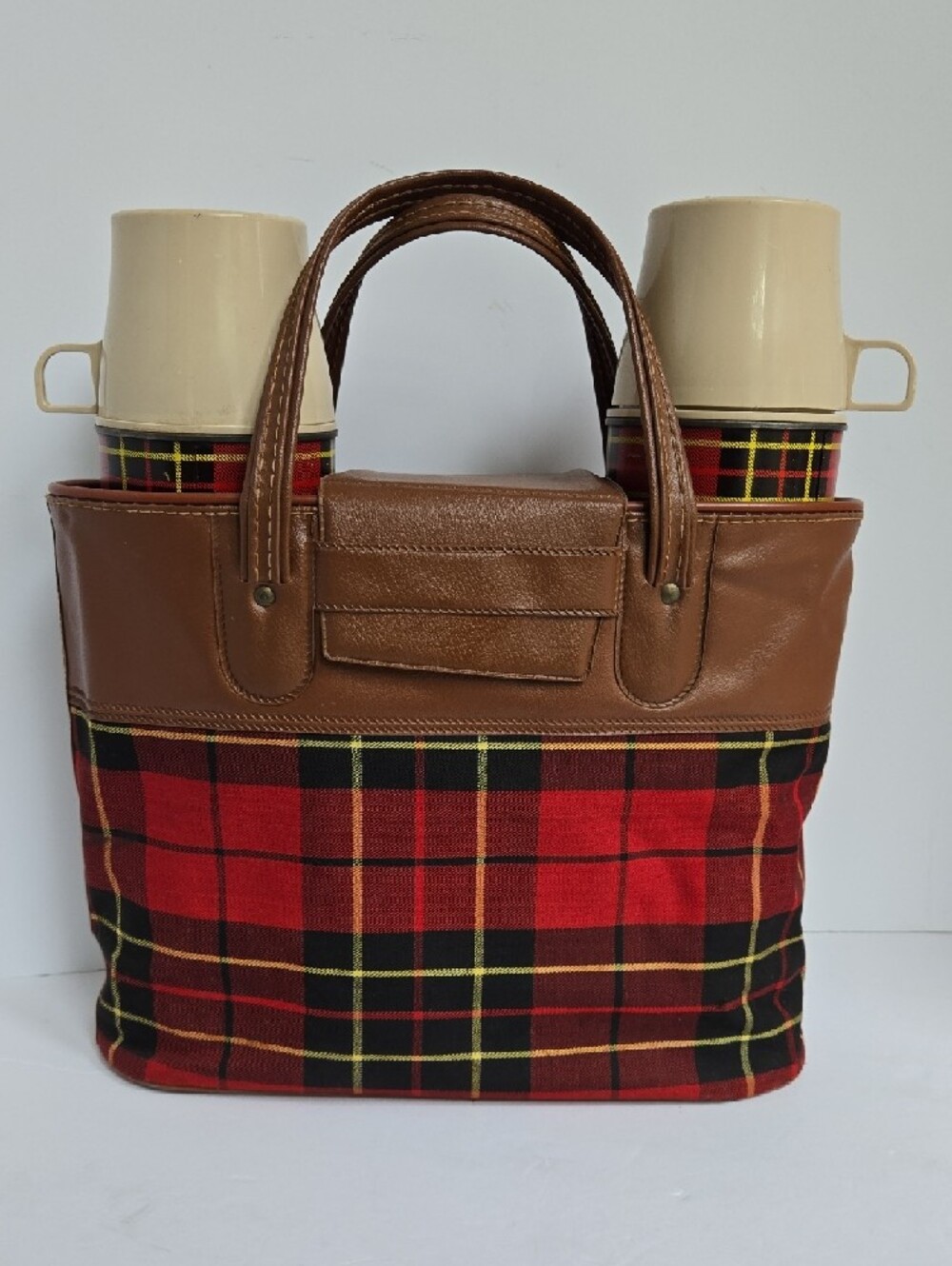 Thermos Brown & Red Plaid Tote Bag with Matching Thermoses & Box - Picture 4 of 13